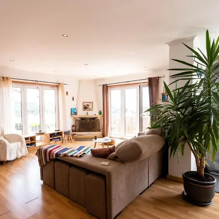 Sunny Place- Walking Distance To The Beach Apartment