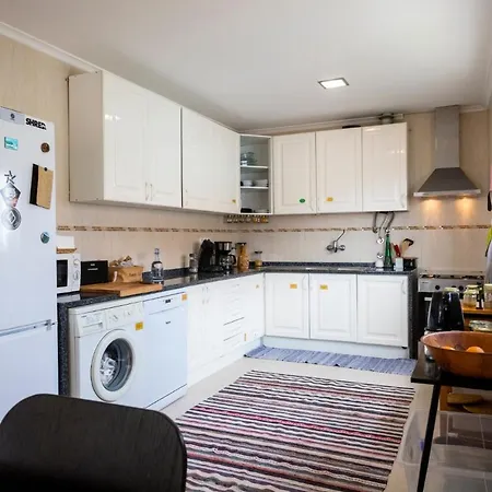 Apartment Sunny Place- Walking Distance To The Beach